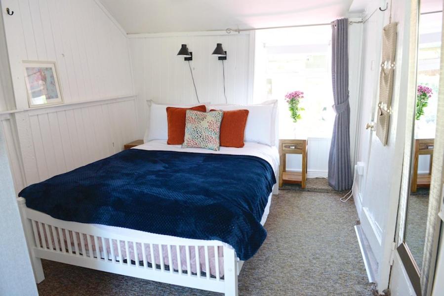Corderry Farmhouse, Idyllic Cottage Amid 250 Acres Lisvernane Экстерьер фото